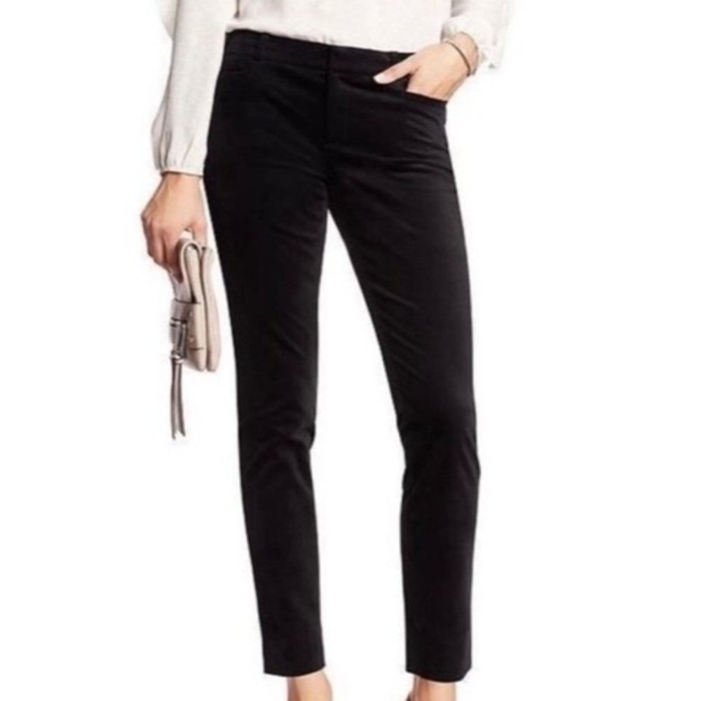 90's minimalist style Banana Republic Sloan size‎ 6 black velvet ankle pants